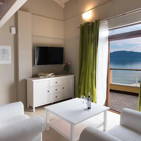 Nv - Sea Front Av Appartamento Nikiana