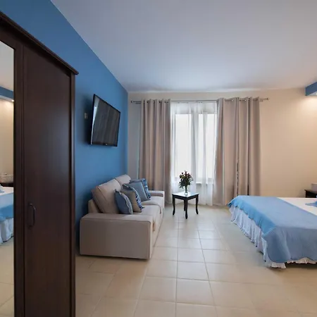 Nv - Sea Front Av 니키아나