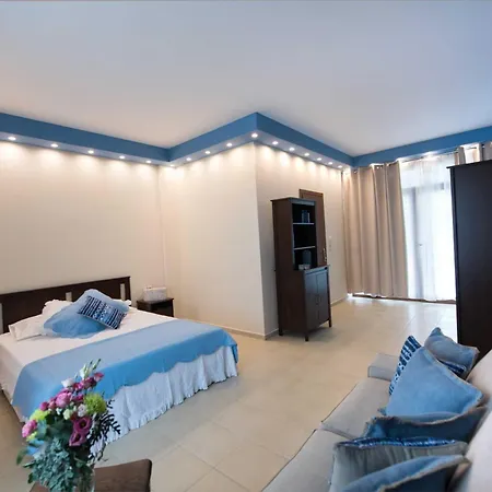 Nv - Sea Front Av * Nikiana